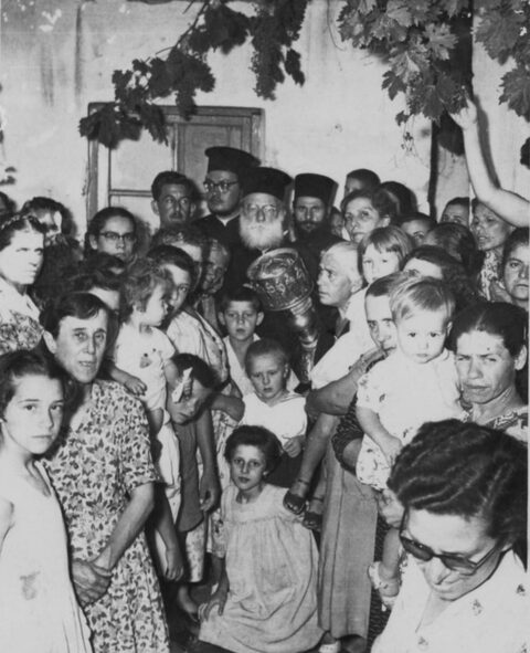 Ιερείς, καθηγητές και φοιτητές στην Μητρόπολη