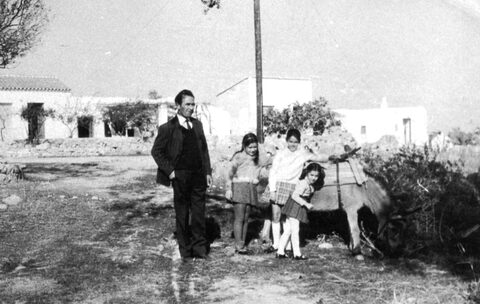 Στο πατρικό στο Λεόντι
